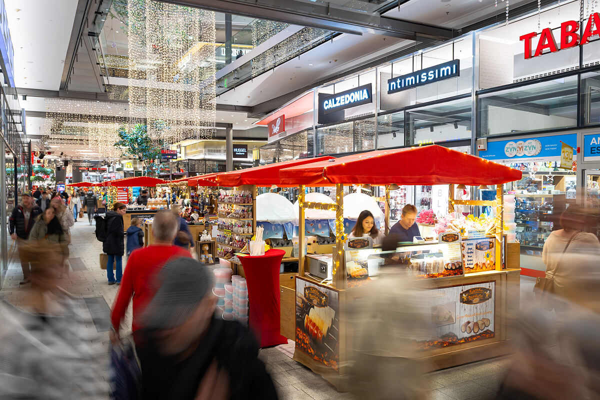 Bild 7_Auch der Weihnachtsmarkt im MURPARK bietet viele Geschenkideen